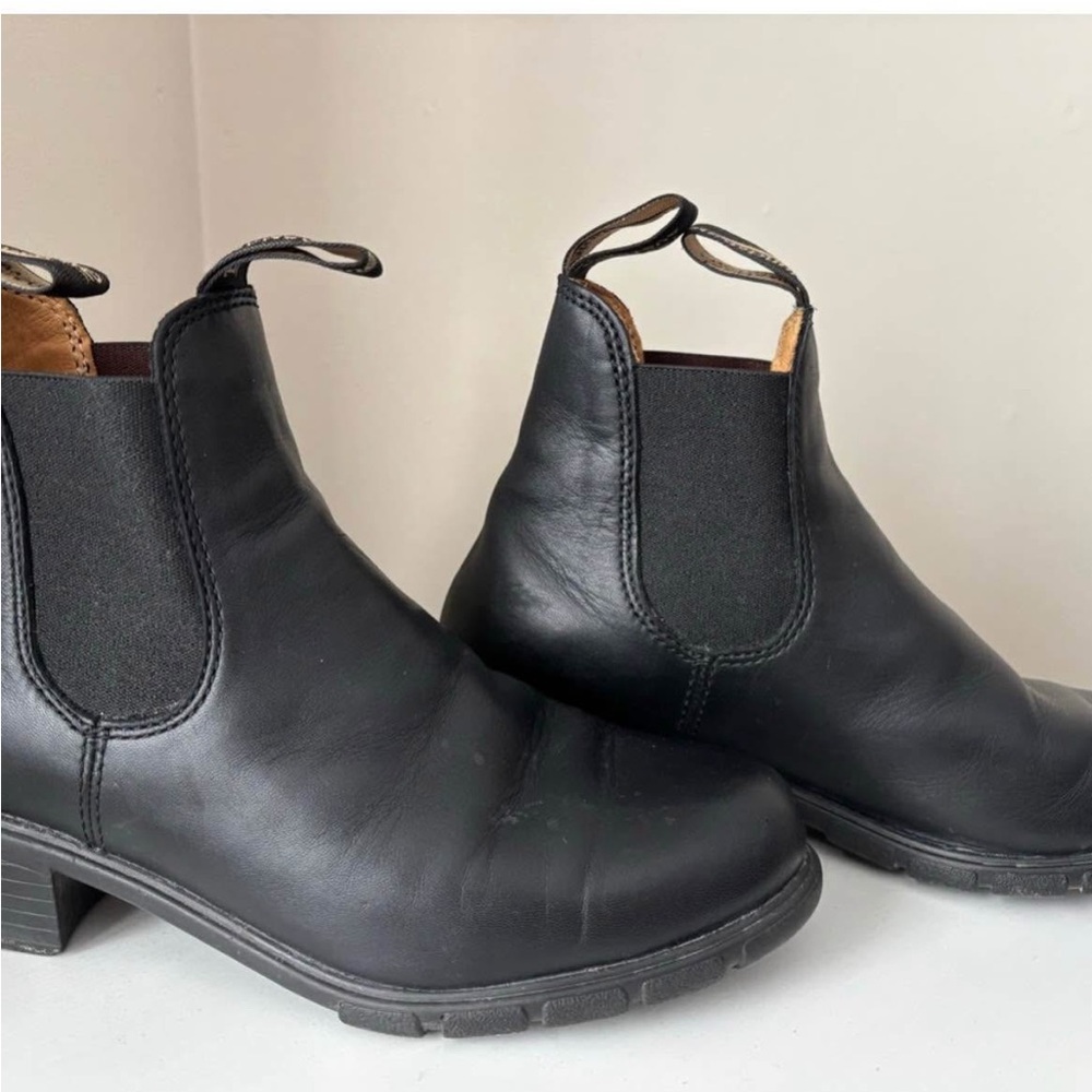 Blundstone Black Leather Ankle Boots